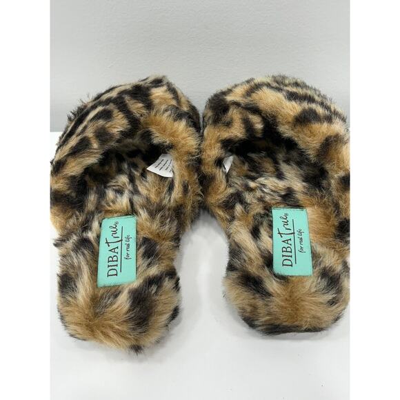 Diba True Cay Lee Size 7 Fuzzy Leopard Slipper Sandals Comfort New in Box - Picture 3 of 7